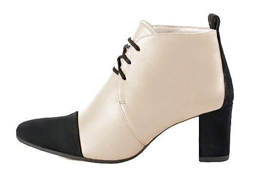 Champagne white and matt black women's ankle boots with laces at the front. Round toe. Medium block heels. Profile view - Florence KOOIJMAN